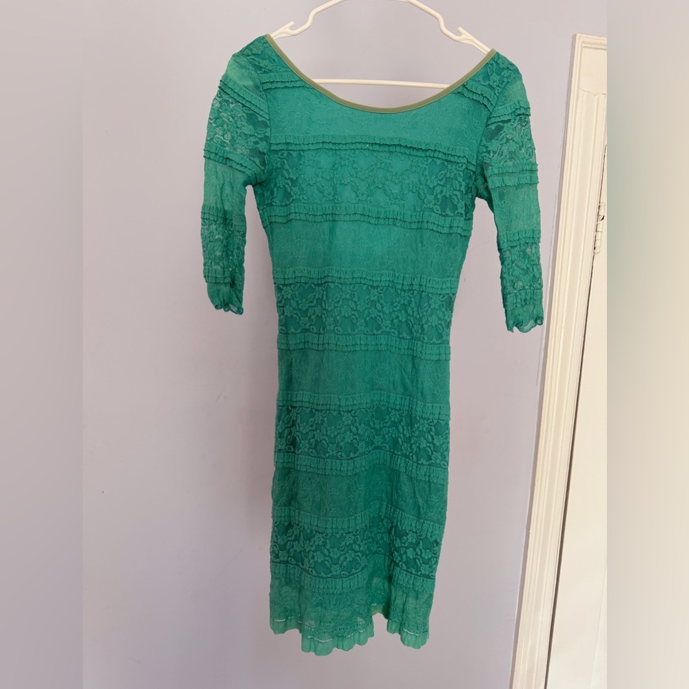 Elegant Green Lace Dress
